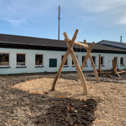 DC79C69DE 4AF4 BB98 5DCAF34EAB01 4178