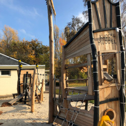 Spielschiff Kuddel Muddelplus und U3  8  4350