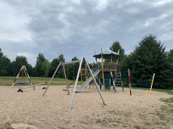 Spiel Bau 4445