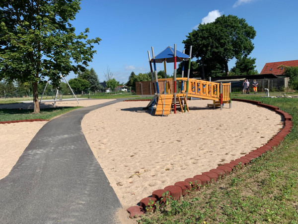 Spiel Bau Mikadoturm 4472