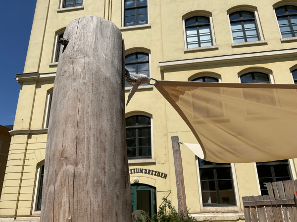 Planex Sonnensegel in Grundschule 4613