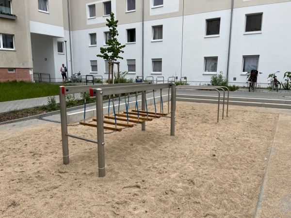 Spiel Bau Spielplatz 4755