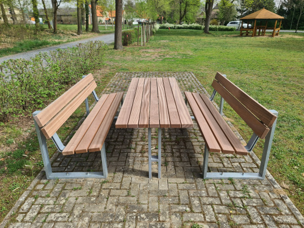 Wetz Aussenmobiliar Bank Tisch Kombination 4849