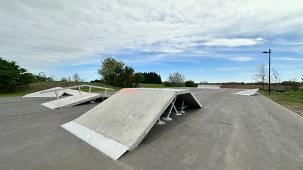 X Move Skatepark Elemente Lightweight Skateboarding Skateanlage Einzelteile 4894