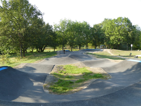 Pumptrack Pumptrackanlage Rollsportanlage Rollsport 5088