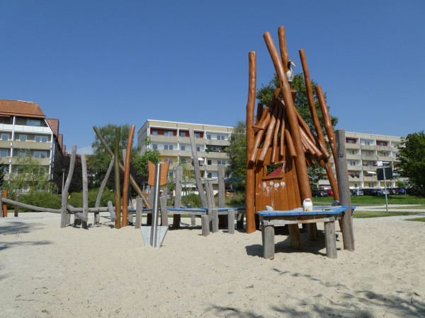 Spielart Themenspielplatz Spielplatz Robinienholz Aussenanlagengestaltung 5069