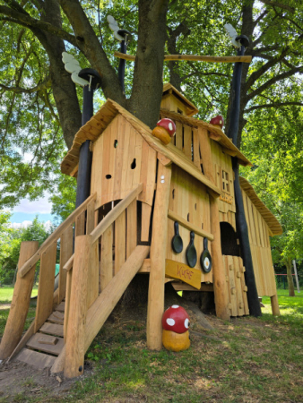 Spielart grosses Baumhaus Individuell Spielplatz Robinienholz 5015