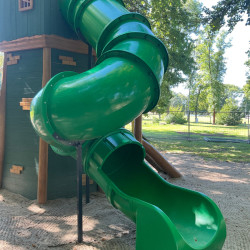 Tri Poli GFK Rohrenrutsche Wendelrutsche Kunststoffrutsche Rutsche.JPG 5036