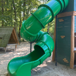 Tri Poli GFK Rohrenrutsche Wendelrutsche Kunststoffrutsche Rutsche.JPG 5037