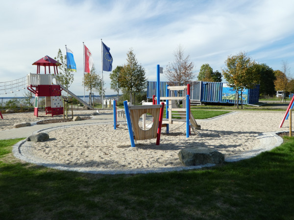 Spiel Bau Themenspielplatz Spielschiff Maritim Spielplatzkonzept Kletterschiff