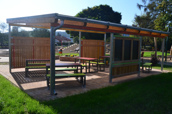 FreiraumObjekte Ney Pergola Unterstand Grunes Klassenzimmer Schulhof 5251
