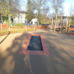 Gorlitz Schutzenweg Stadtpark Inklusionsspielplatz Tri Poli Trampoli Rollstuhlfahrer Trampoli 5274