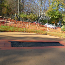 Gorlitz Schutzenweg Stadtpark Inklusionsspielplatz Tri Poli Trampoli Rollstuhlfahrer Trampoli 5275
