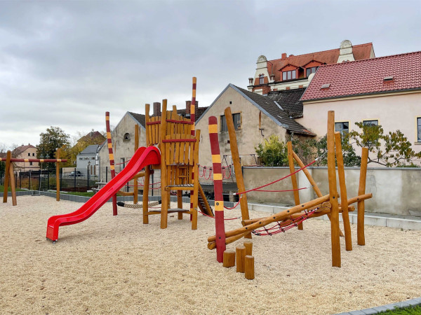 Spielart Kletteranlage mit Rutsche Kletterturm Spielgerat Spielplatz 5278