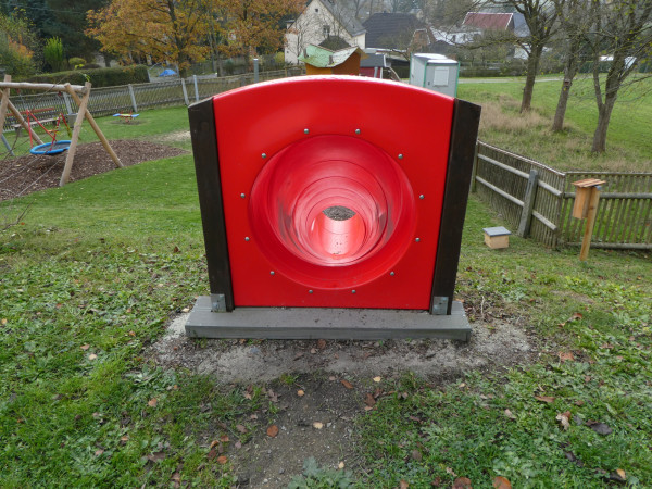 Tri Poli Rohrenrutsche GFK 5283